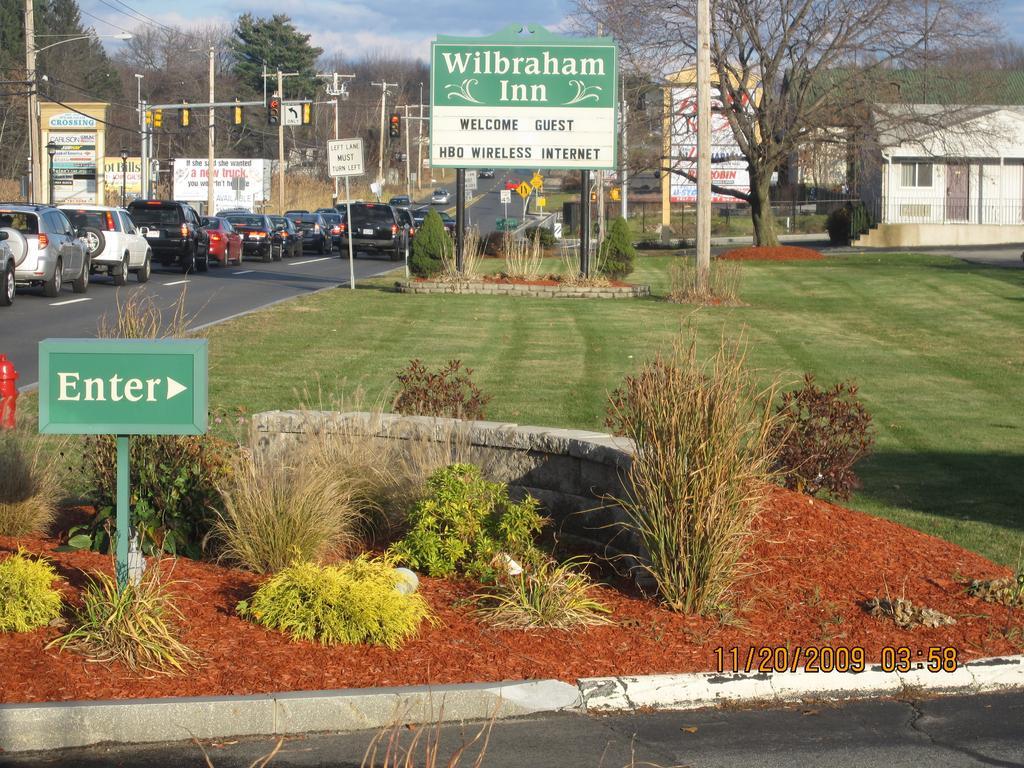 Wilbraham Inn Ludlow Exteriör bild