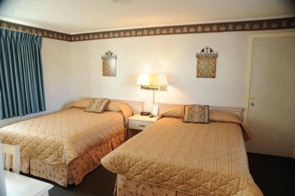 Wilbraham Inn Ludlow Exteriör bild
